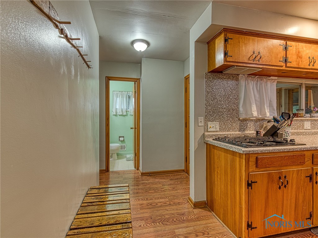 2305 E Country Club Parkway, Toledo, Ohio image 14