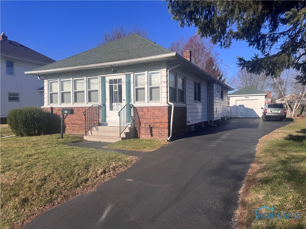 181 Osborne Street, Rossford, Ohio image 2