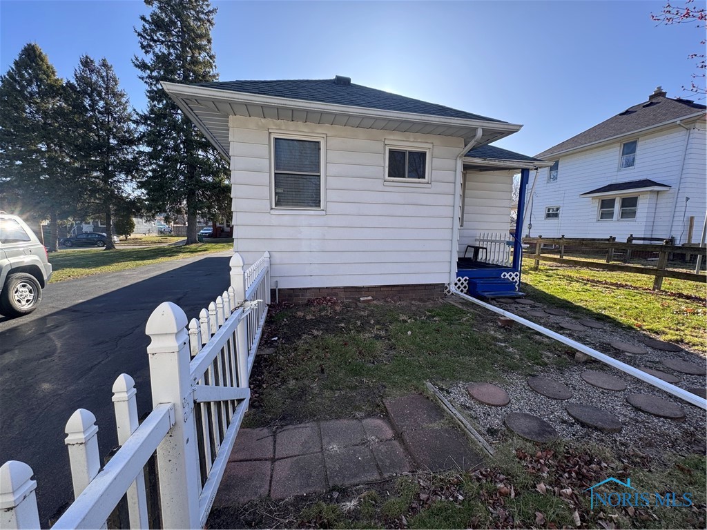 181 Osborne Street, Rossford, Ohio image 7