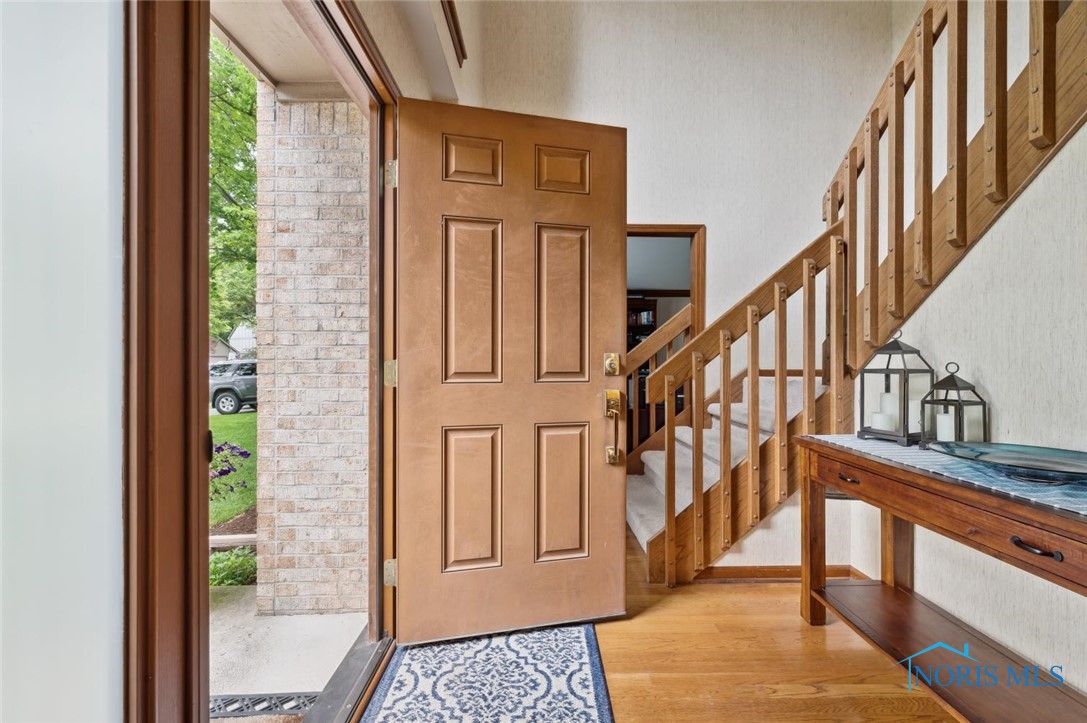 2426 Gibley Park Road, Toledo, Ohio image 6