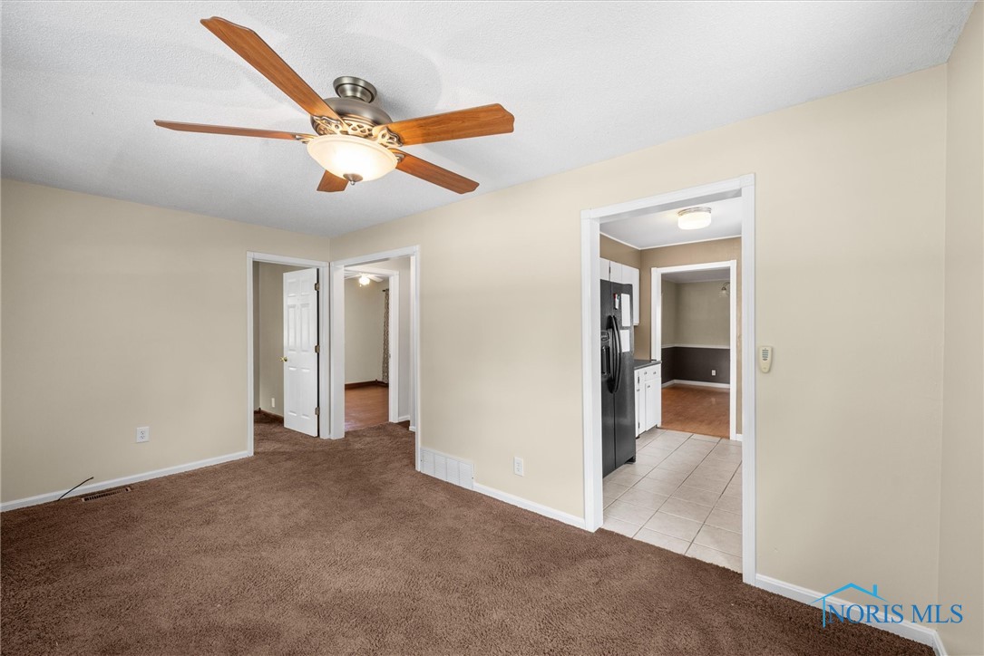 557 W 7th Street, Perrysburg, Ohio image 8