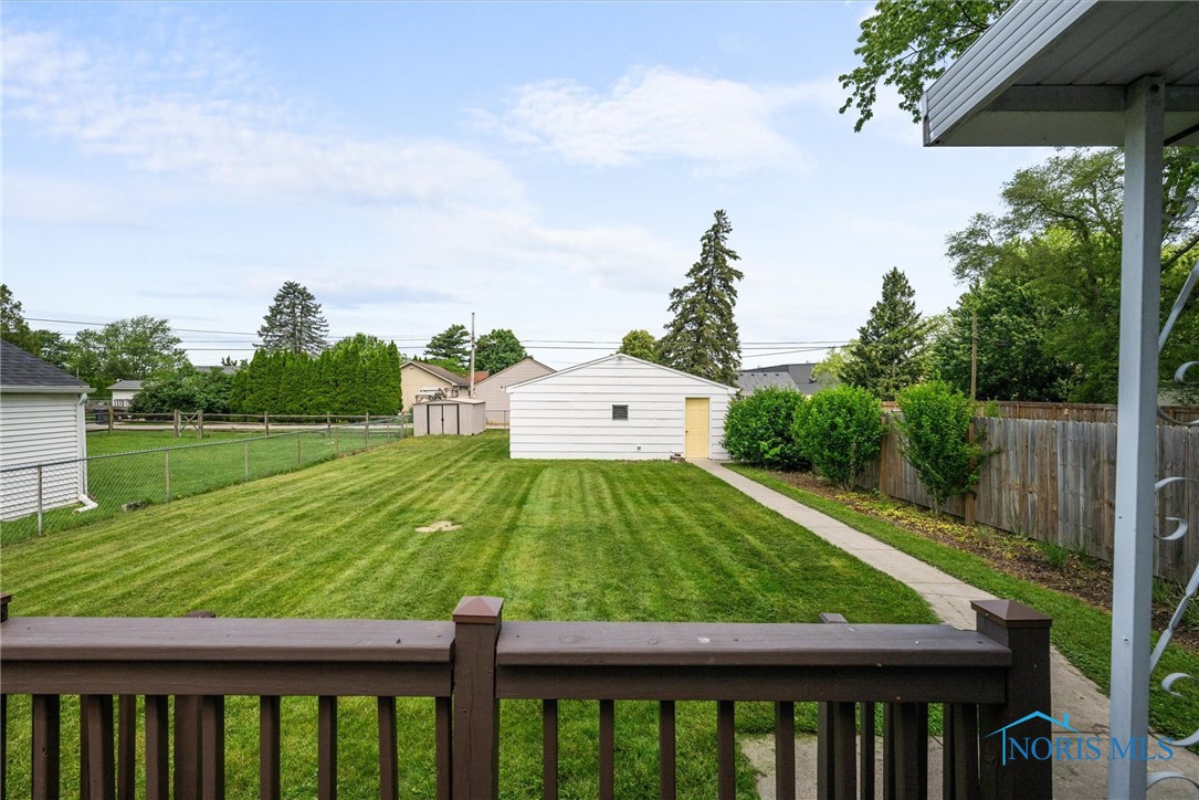 557 W 7th Street, Perrysburg, Ohio image 29