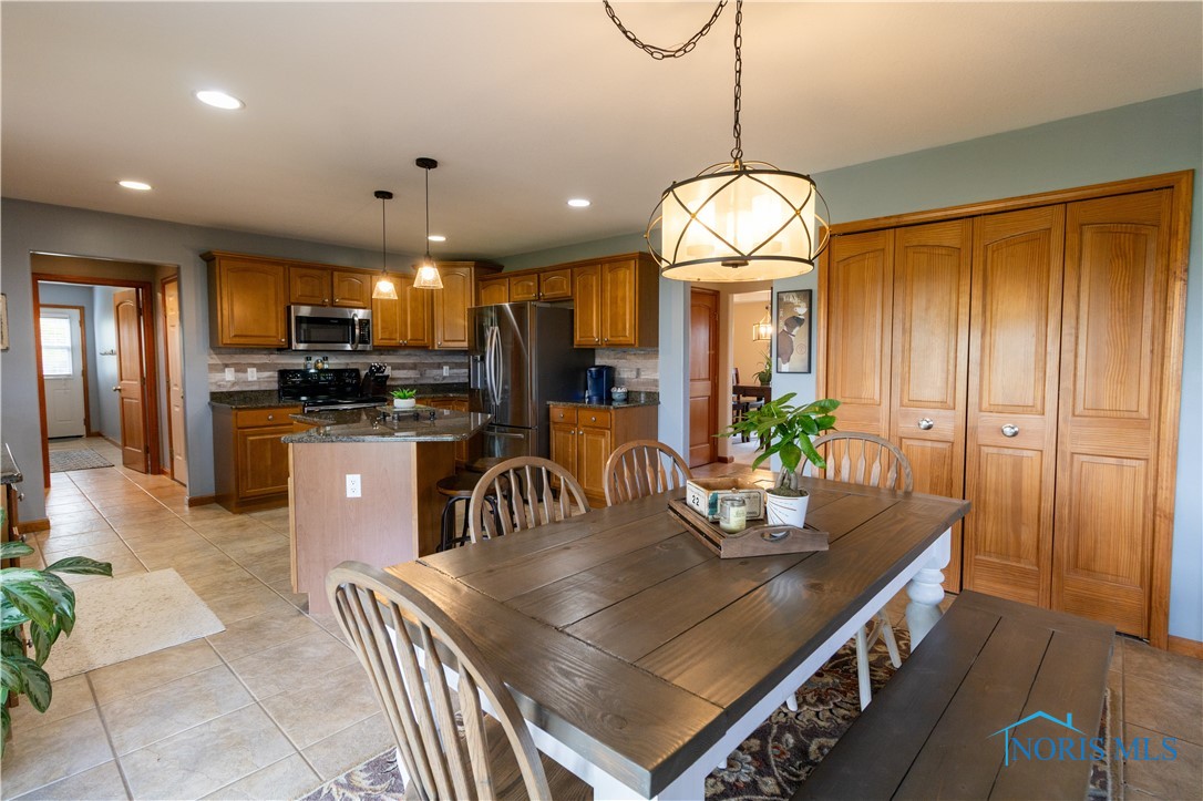 4815 Round House Circle, Monclova, Ohio image 12