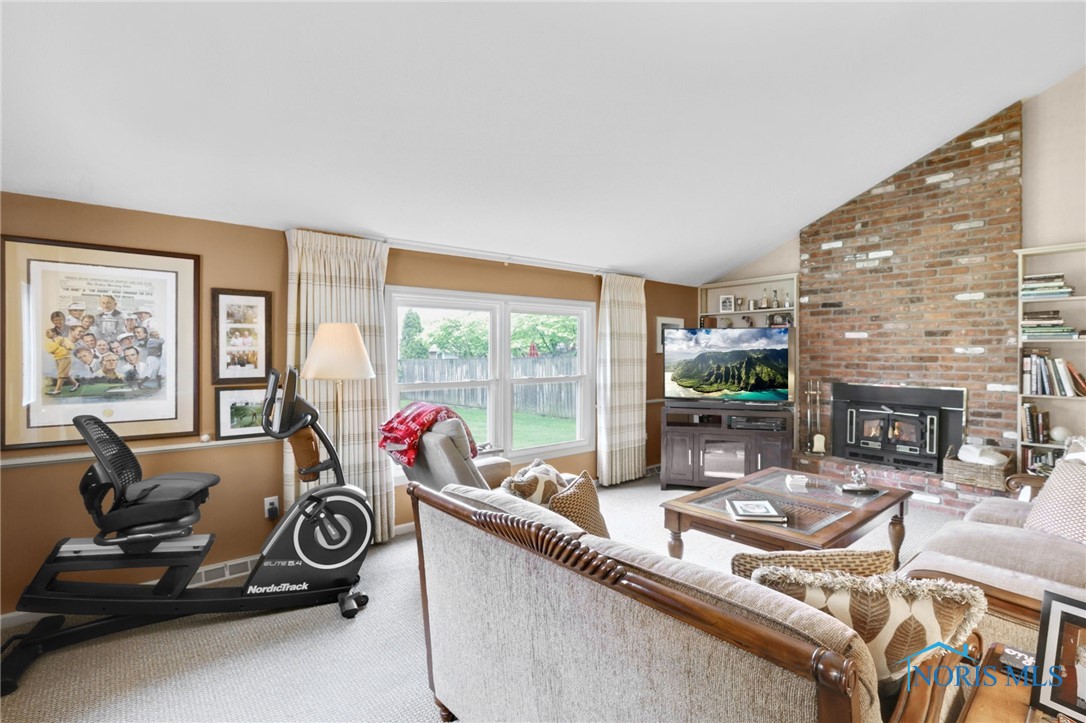 6032 Wakefield Drive, Sylvania, Ohio image 21