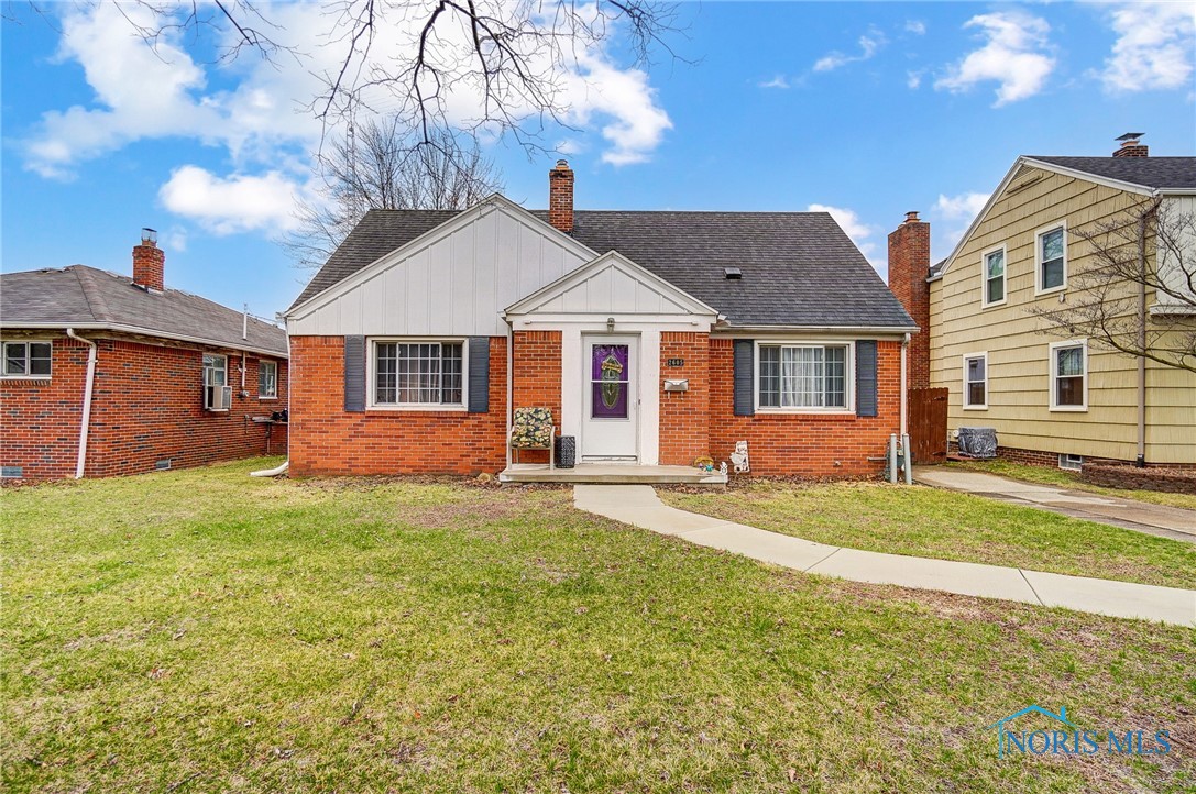 2605 Castleton Avenue, Toledo, Ohio image 1