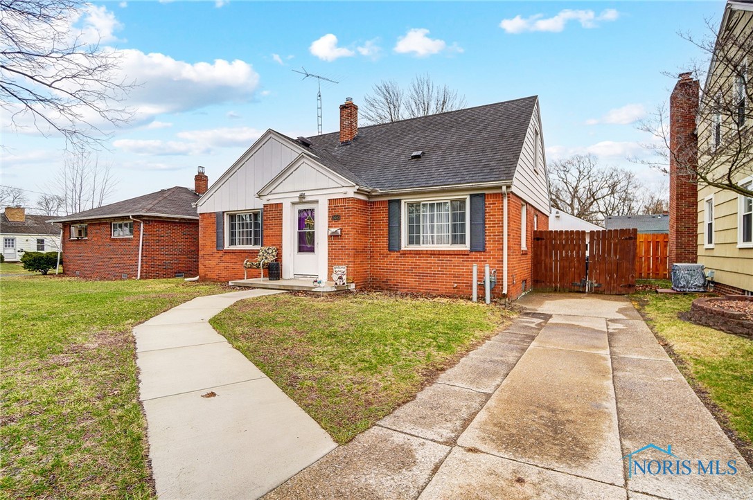 2605 Castleton Avenue, Toledo, Ohio image 3