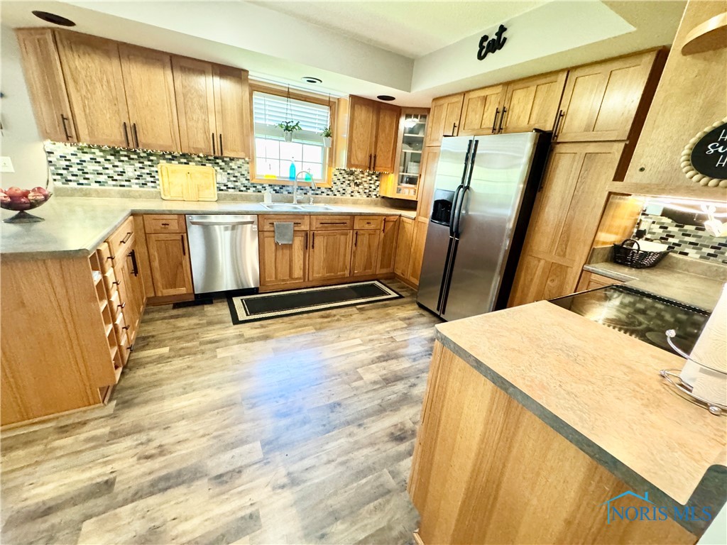 5130 Lake Shore Drive, Defiance, Ohio image 22