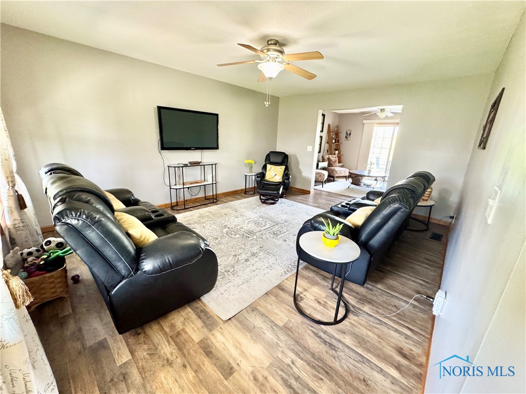 5130 Lake Shore Drive, Defiance, Ohio image 15
