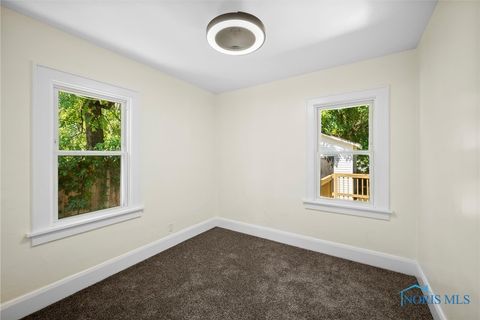 Tiny photo for 1846 Balkan Place, Toledo, OH 43613 (MLS # 6136696)
