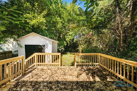 Tiny photo for 1846 Balkan Place, Toledo, OH 43613 (MLS # 6136696)
