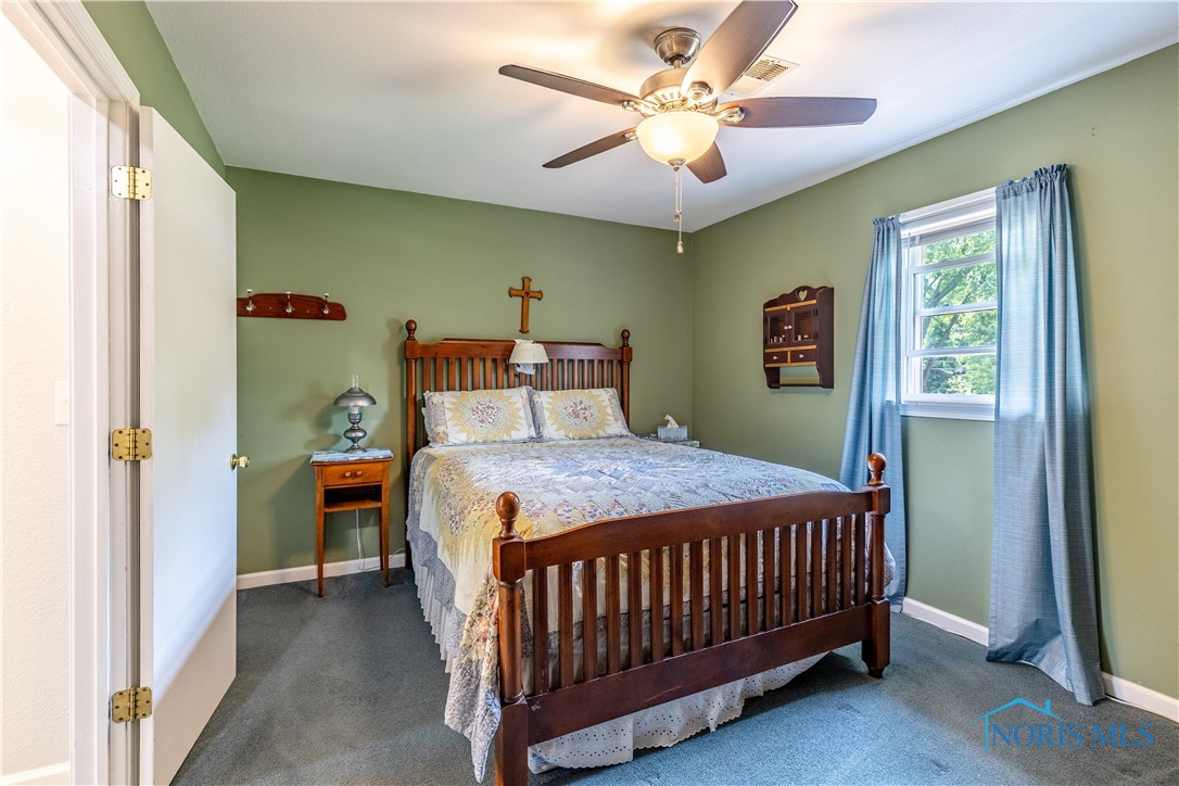 8242 Nebraska Avenue, Toledo, Ohio image 31