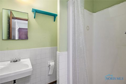 Tiny photo for 215 Hickory Street, Swanton, OH 43558 (MLS # 6136513)