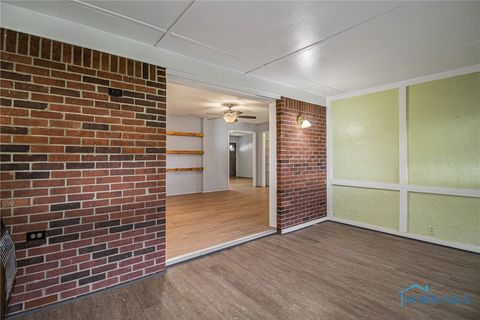 Tiny photo for 215 Hickory Street, Swanton, OH 43558 (MLS # 6136513)