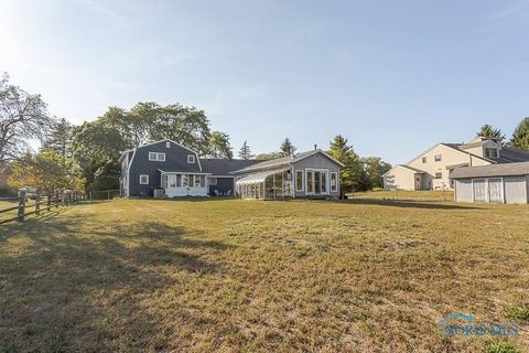 Tiny photo for 335 S River Road, Waterville, OH 43566 (MLS # 6136394)