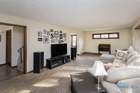 Tiny photo for 335 S River Road, Waterville, OH 43566 (MLS # 6136394)