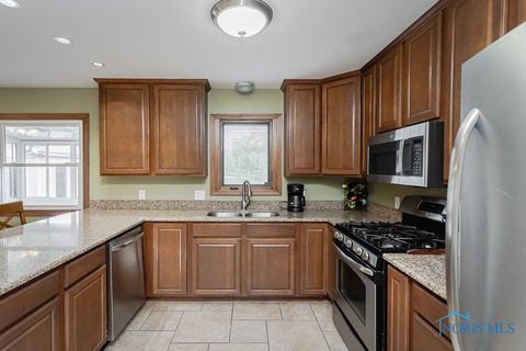 Tiny photo for 335 S River Road, Waterville, OH 43566 (MLS # 6136394)