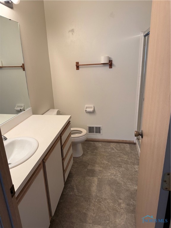 Findlay, Ohio 45840, United States, 2 Bedrooms Bedrooms, ,1 BathroomBathrooms,Residential,Active,12015