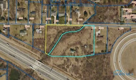 Photo of 9853 Mandell Road, Perrysburg, OH 43551 (MLS # 6128137)