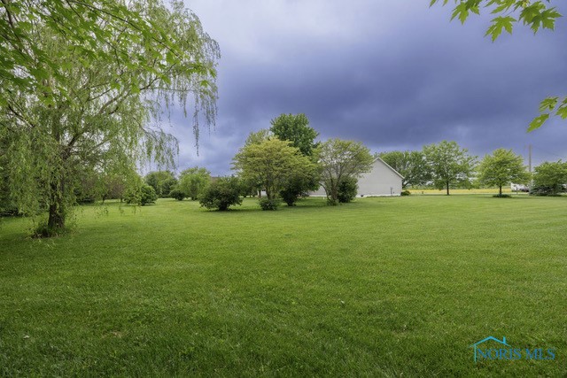 1033 Joseph Road, Luckey, Ohio image 3