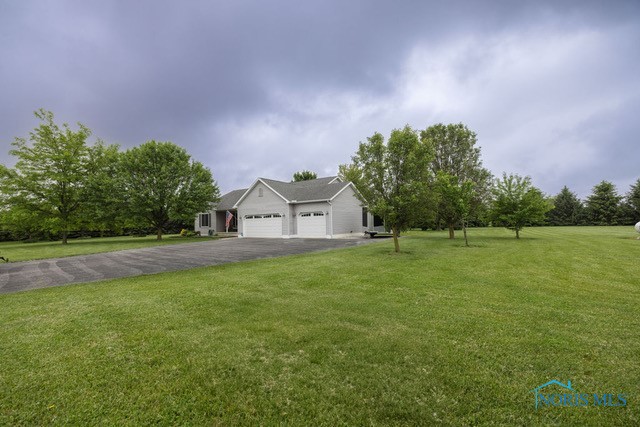 1033 Joseph Road, Luckey, Ohio image 2