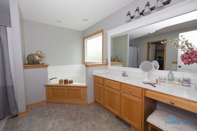 1033 Joseph Road, Luckey, Ohio image 13