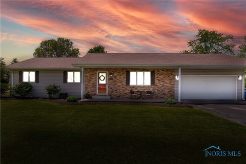 Photo for 376 Pinebrook Court