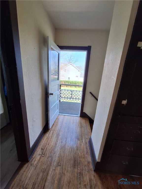 2334 Torrey Hill Drive, Toledo, Ohio image 36