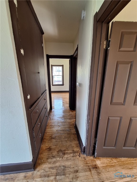 2334 Torrey Hill Drive, Toledo, Ohio image 24