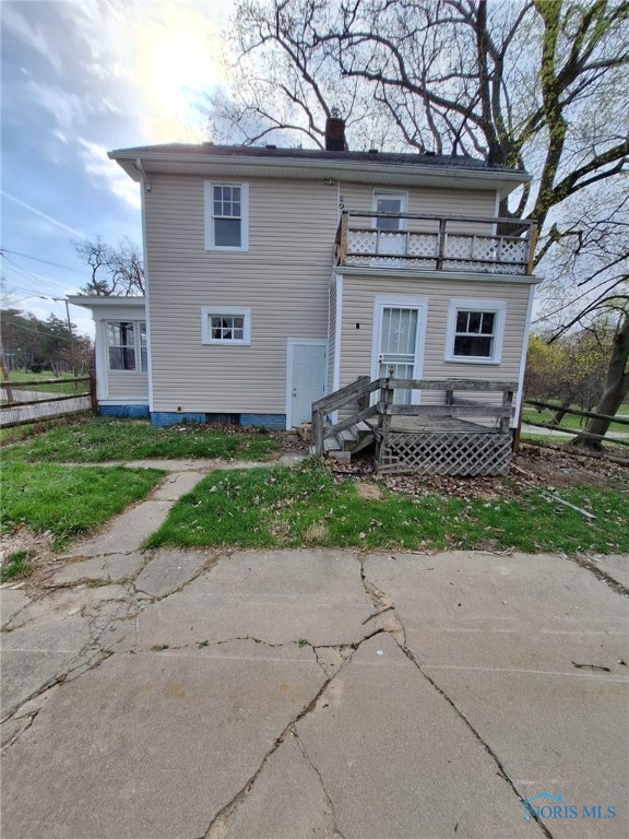 2334 Torrey Hill Drive, Toledo, Ohio image 4