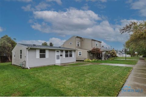 Tiny photo for 6024 322nd Street, Toledo, OH 43611 (MLS # 6136905)