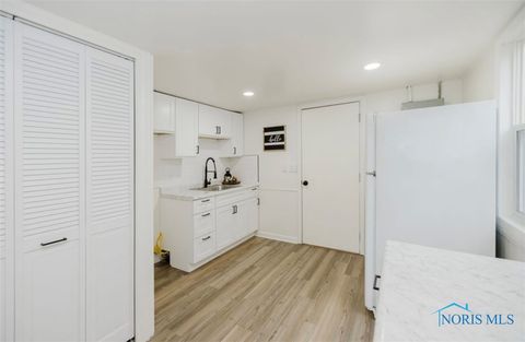 Tiny photo for 6024 322nd Street, Toledo, OH 43611 (MLS # 6136905)