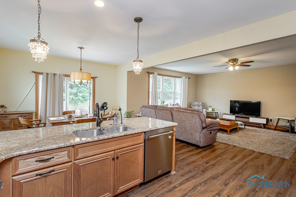11023 Bay Trace Drive, Perrysburg, Ohio image 11