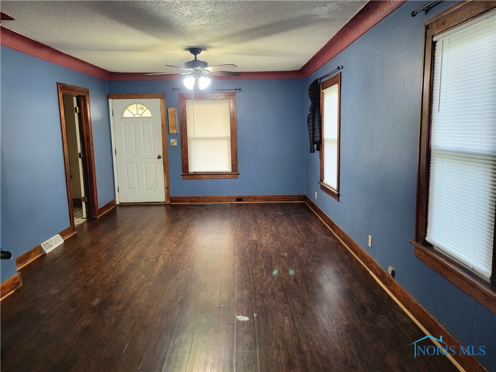 243 Maple Street, Wauseon, Ohio image 2