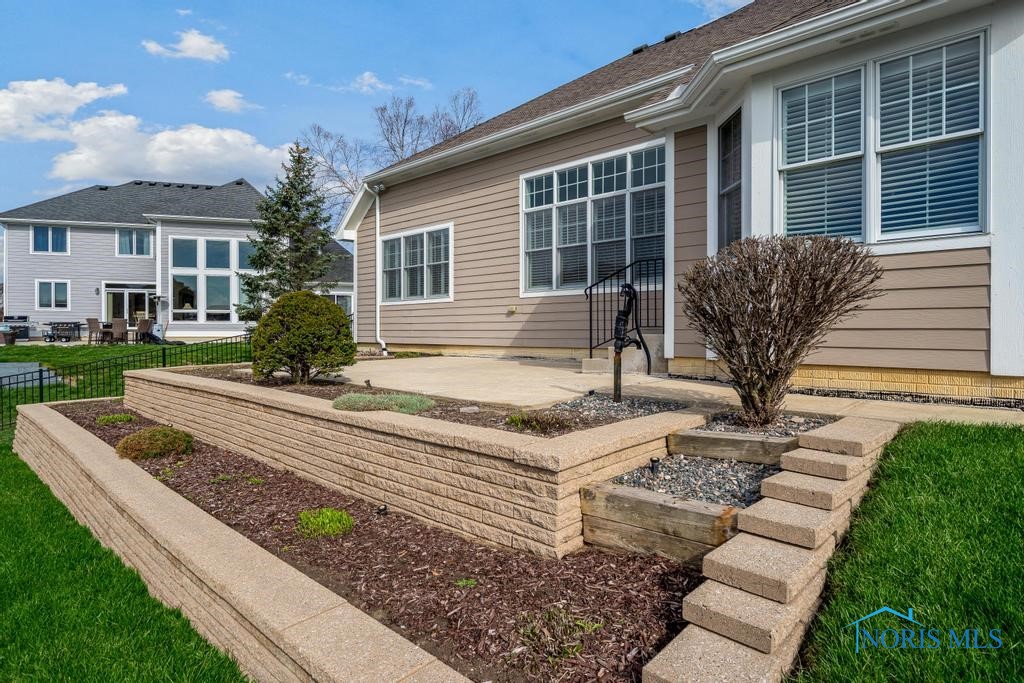 9339 Saint Angelas Way, Sylvania, Ohio image 46