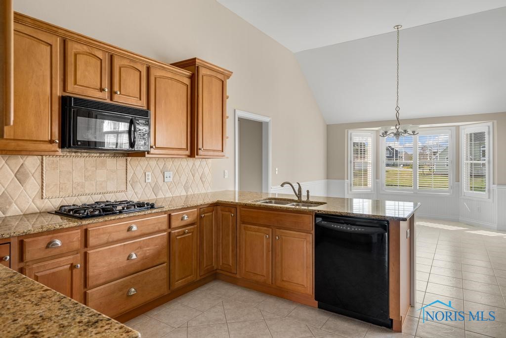 9339 Saint Angelas Way, Sylvania, Ohio image 17