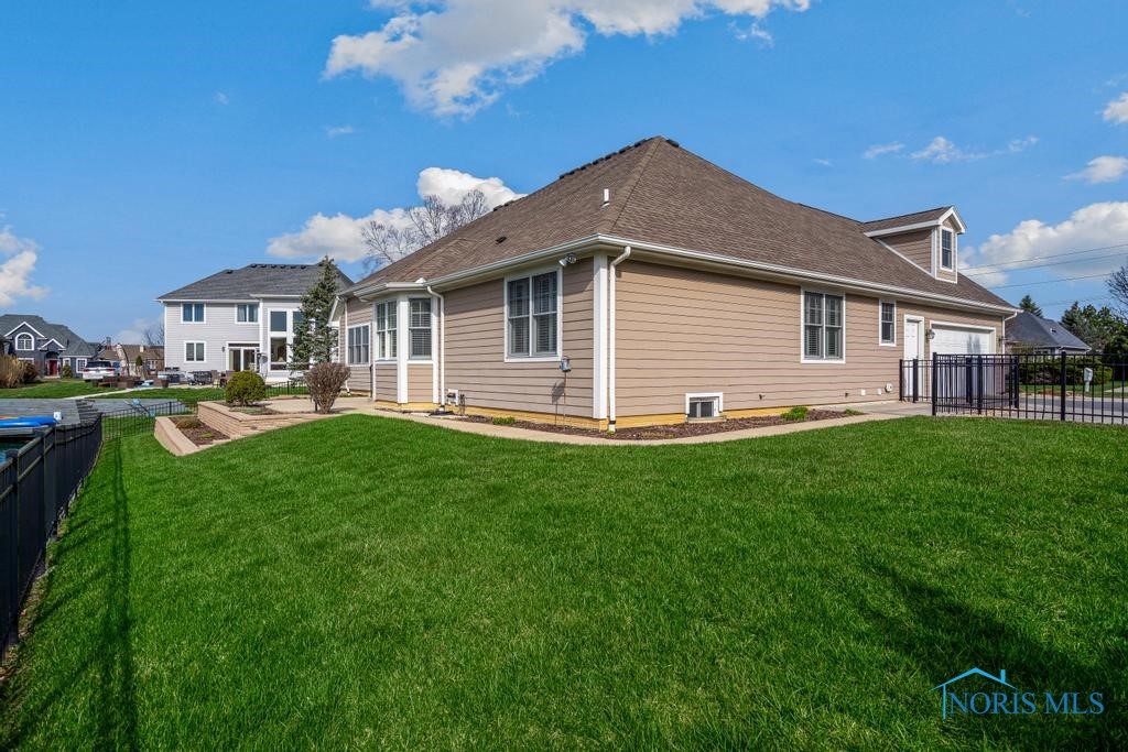 9339 Saint Angelas Way, Sylvania, Ohio image 45