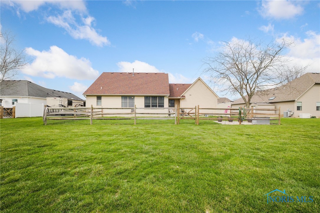 30406 Cedar Valley Drive, Northwood, Ohio image 34