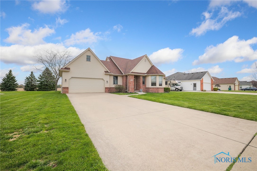 30406 Cedar Valley Drive, Northwood, Ohio image 3