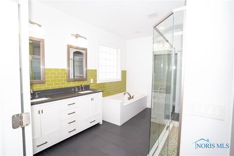 Tiny photo for 5731 Hamptons Drive, Monclova, OH 43542 (MLS # 6136427)