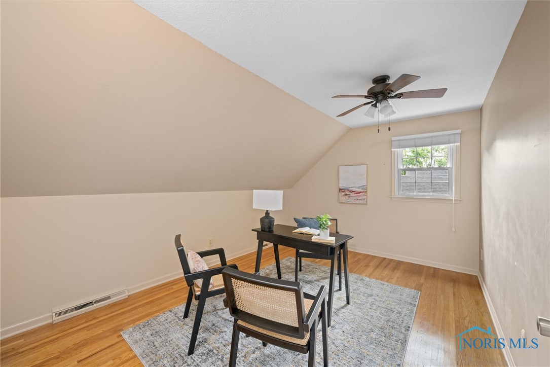 1956 Thornapple Drive, Toledo, Ohio image 35