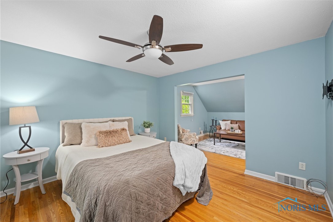 1956 Thornapple Drive, Toledo, Ohio image 30