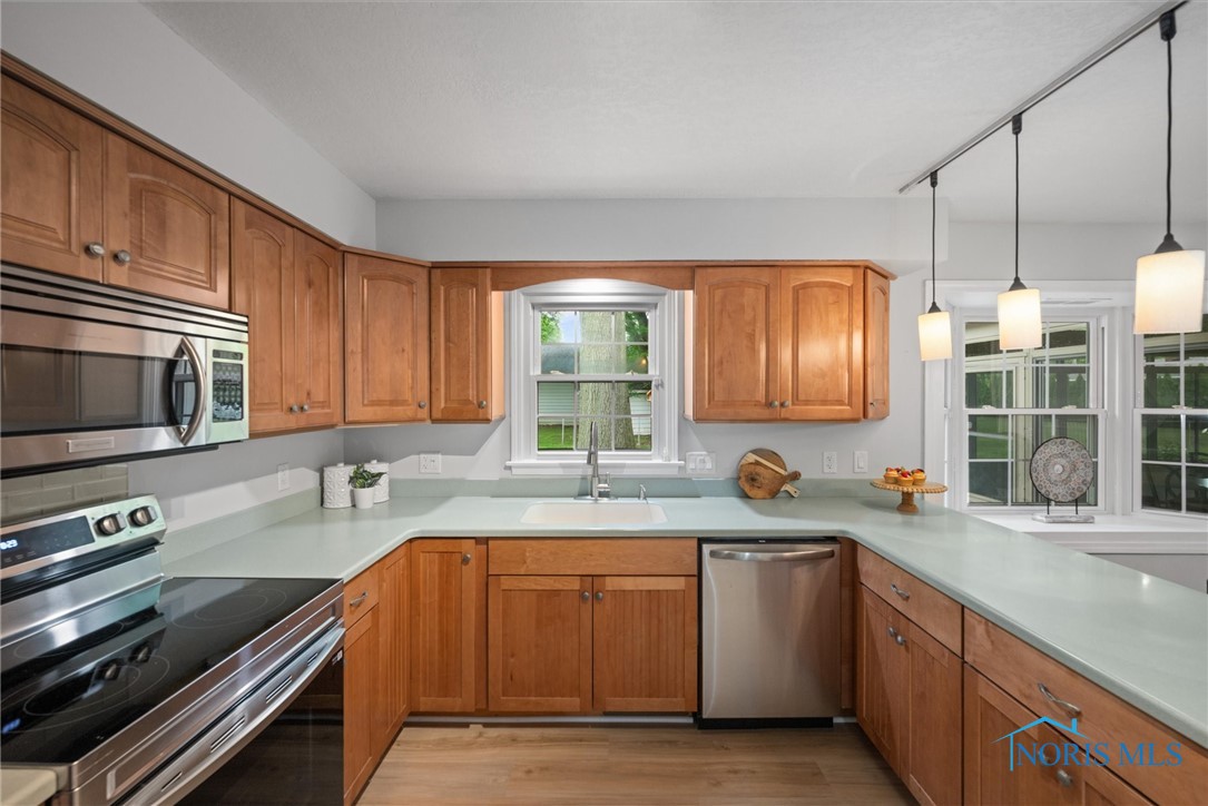 1956 Thornapple Drive, Toledo, Ohio image 19