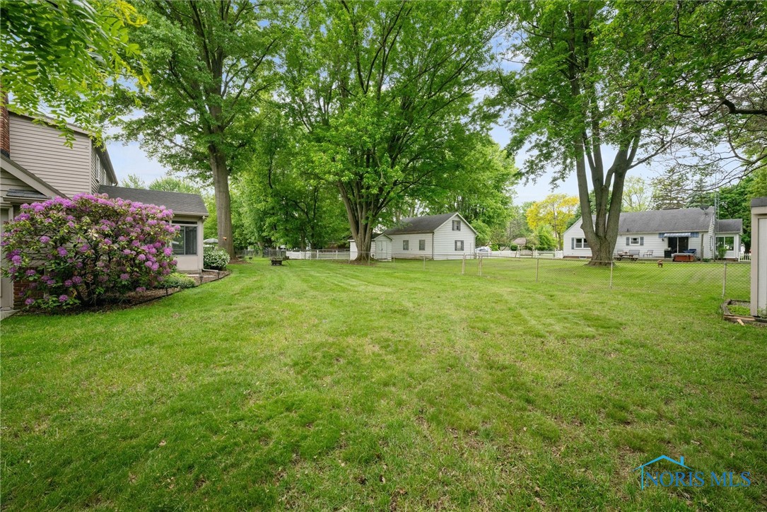 1956 Thornapple Drive, Toledo, Ohio image 39