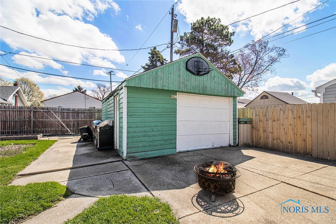 6012 323rd Street, Toledo, Ohio image 23