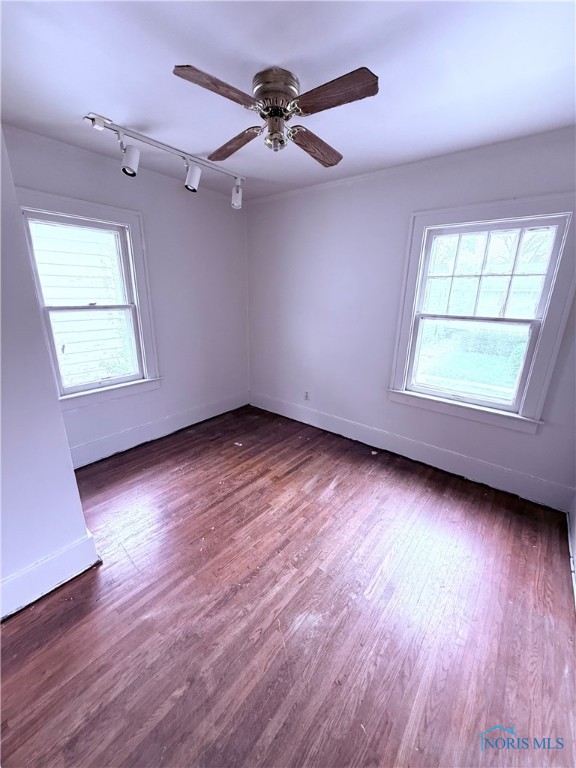 2031 Parkdale Avenue, Toledo, Ohio image 6