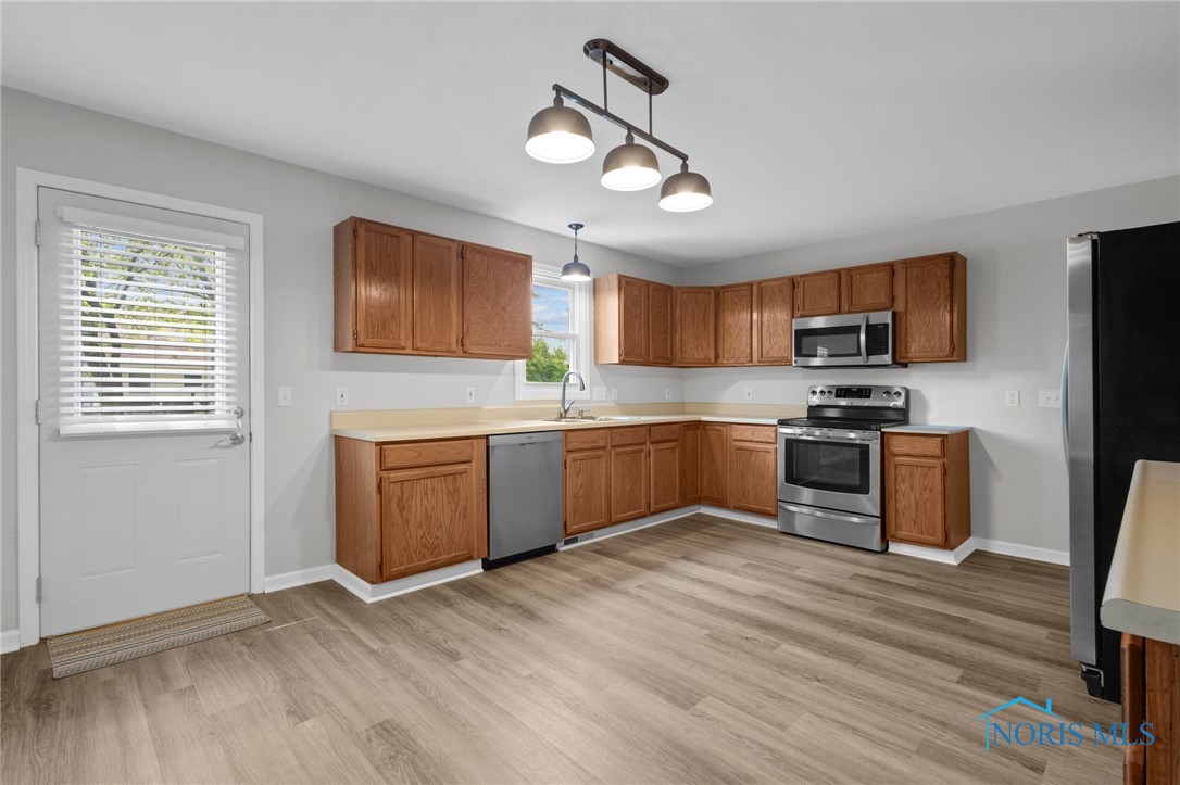 1141 Oriole Drive, Bowling Green, Ohio image 14