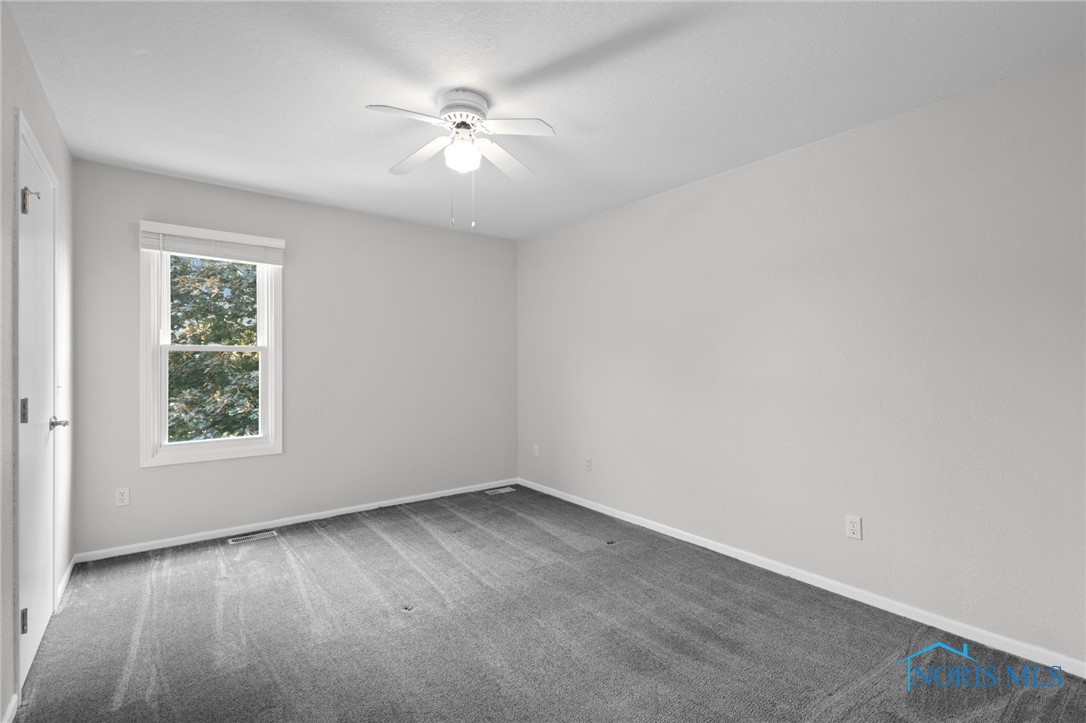 1141 Oriole Drive, Bowling Green, Ohio image 31