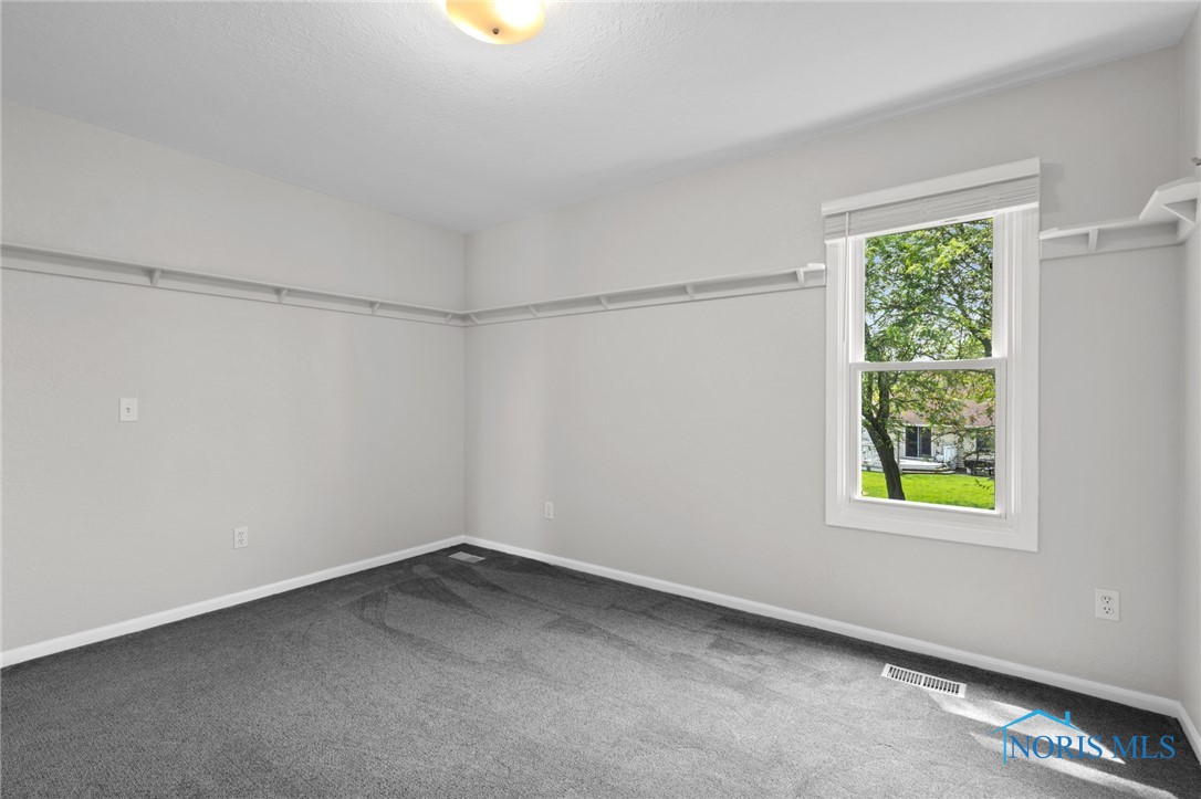 1141 Oriole Drive, Bowling Green, Ohio image 39