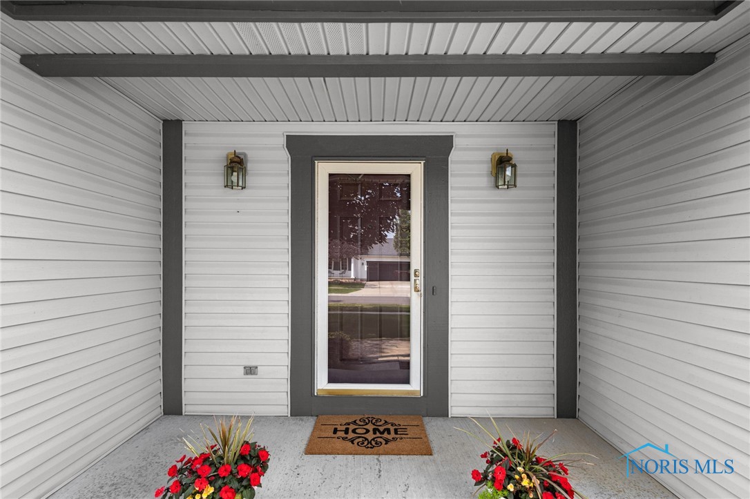1141 Oriole Drive, Bowling Green, Ohio image 3