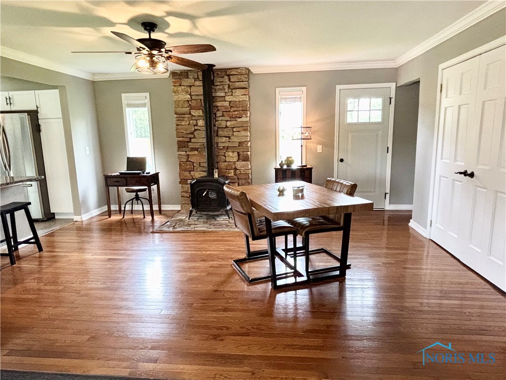162 N Wynn Road, Oregon, Ohio image 8